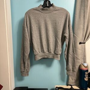 Forever 21 Light Gray Sweater